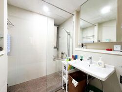 Waterford Residence (D9), Apartment #561225211